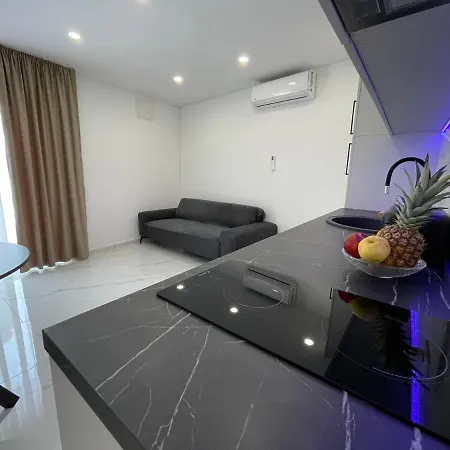 Paklenica-josipa * Starigrad Paklenica