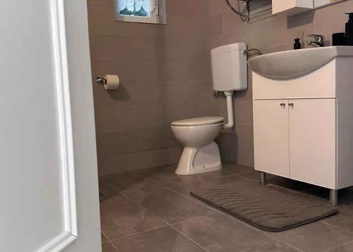 Paklenica-josipa 아파트 *